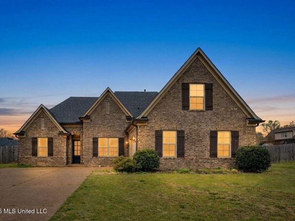 2065 Owl Wing Place, Nesbit, MS 38651