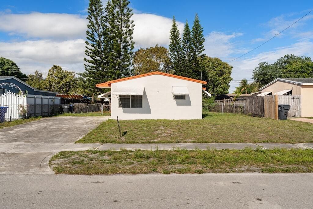1410 N 69th Avenue, Hollywood, FL 33024 Photo