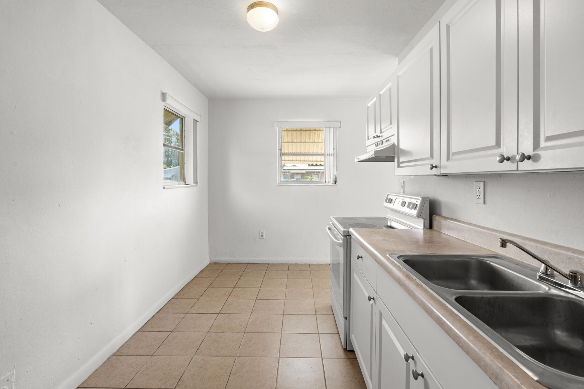 1410 N 69th Avenue, Hollywood, FL 33024 Photo