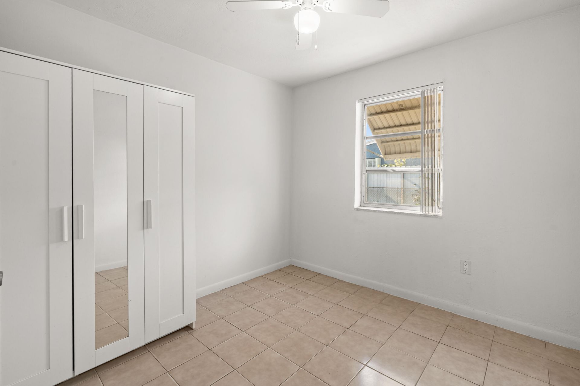 1410 N 69th Avenue, Hollywood, FL 33024 Photo