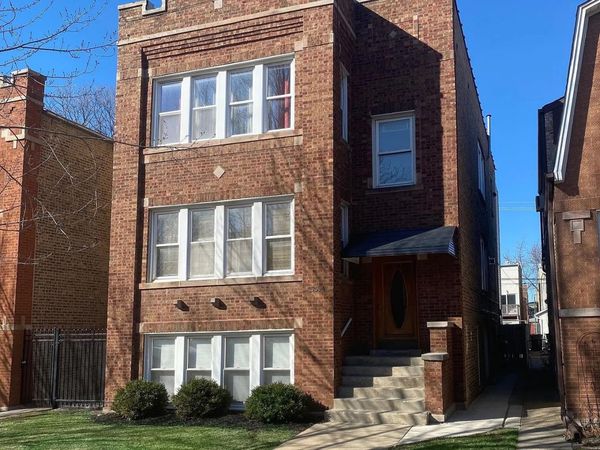 5354 W BYRON Street, Unit 2, Chicago, IL 60641