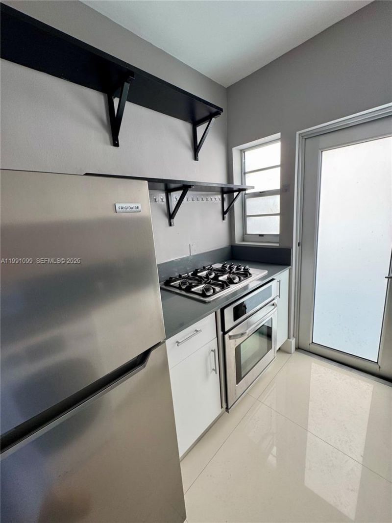 1604 Drexel Ave, Unit 107, Miami Beach, FL 33139 Photo