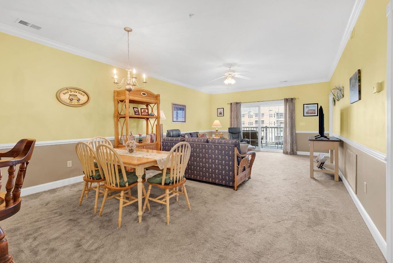 4823 Magnolia Lake Dr.  Photo 9