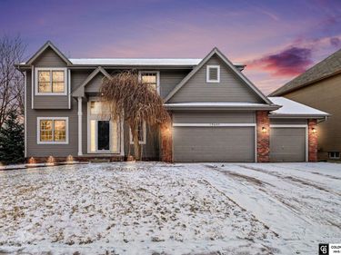 19605 Pierce Street , Omaha, NE 68130