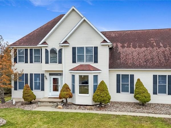 145 Barrington Road N, Horseheads, NY 14845