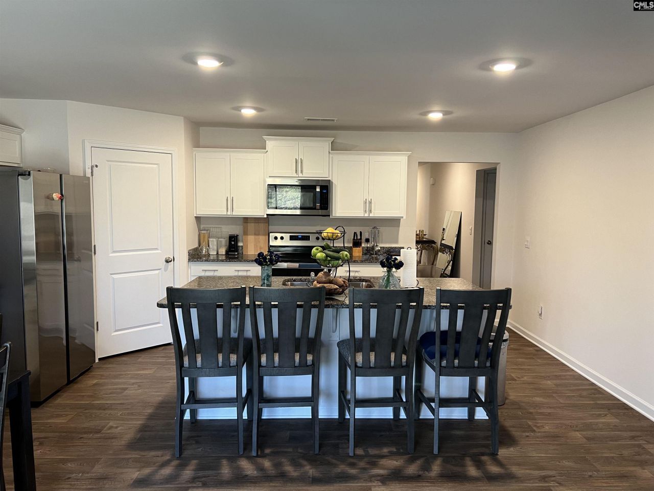 149 Rippling Way  Photo 5