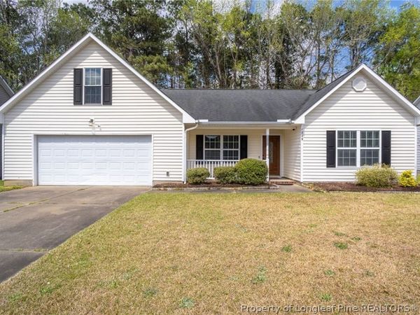 1229 Locks Creek Road, Fayetteville, NC 28312