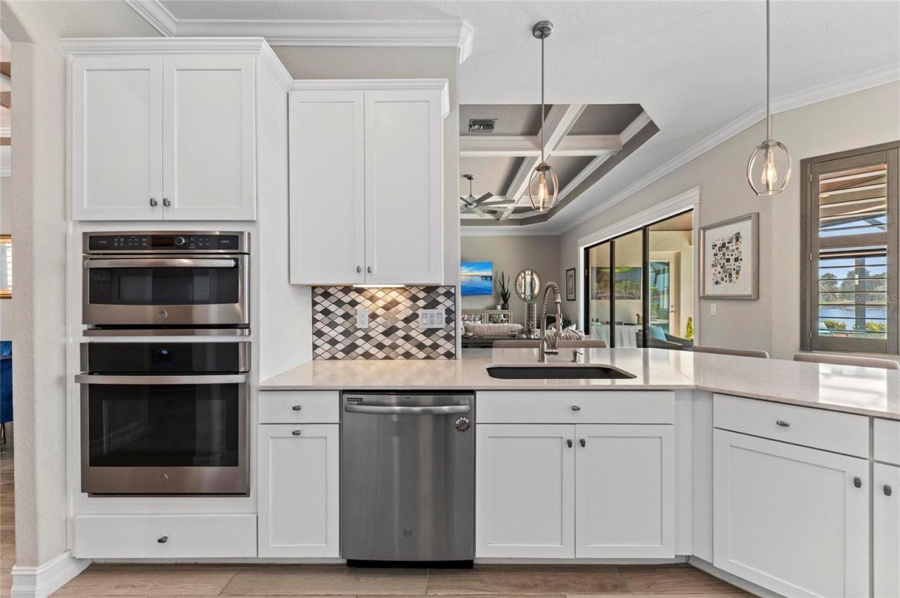 10832 Whisk Fern Drive, Venice, FL 34293 Photo