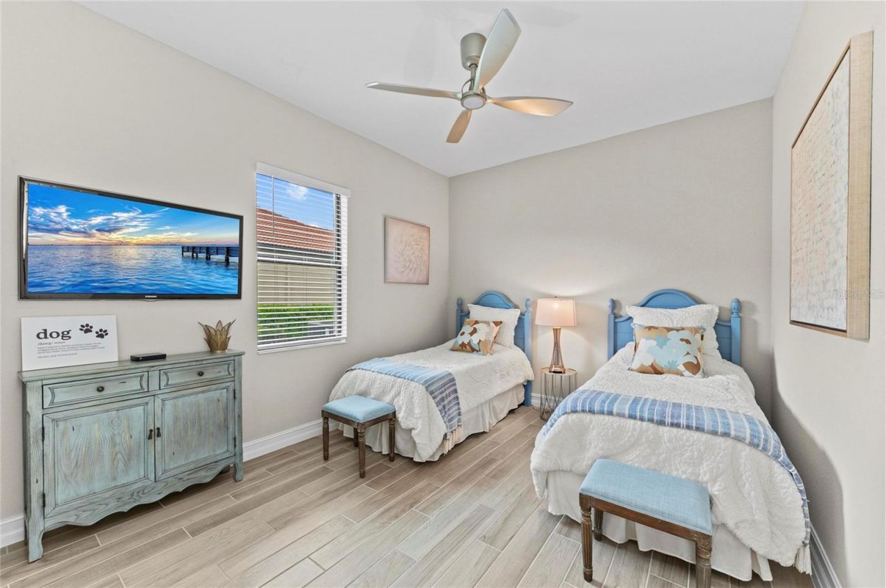 10832 Whisk Fern Drive, Venice, FL 34293 Photo