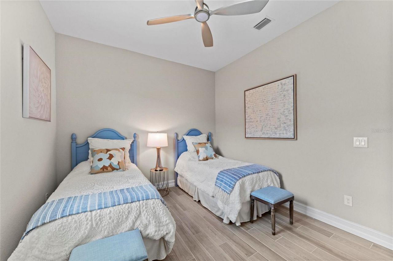 10832 Whisk Fern Drive, Venice, FL 34293 Photo