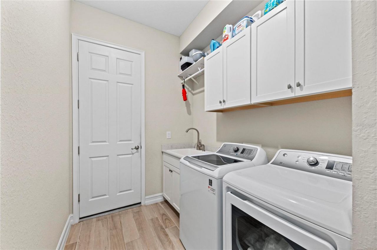 10832 Whisk Fern Drive, Venice, FL 34293 Photo