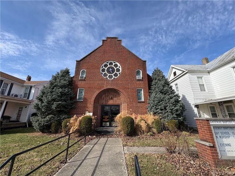 705 N Barron Street, Eaton, OH 45320 Photo 2