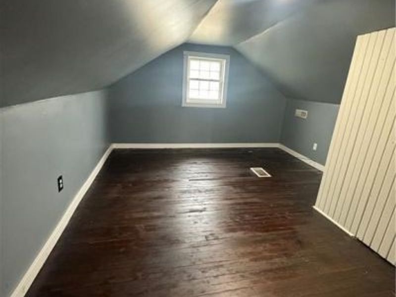 18309 Rockland Avenue, Cleveland, OH 44135 Photo 11