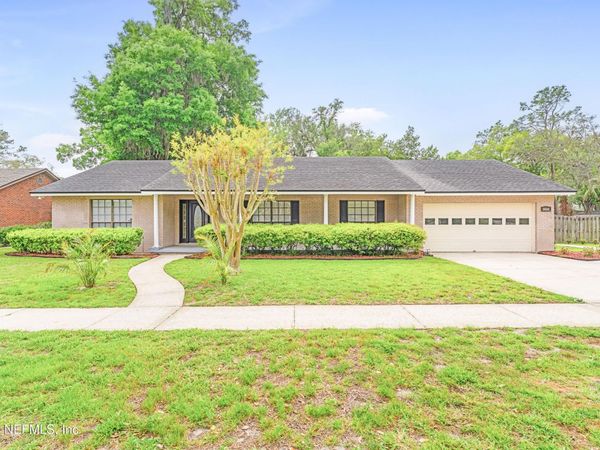 9604 WEXFORD Road, Jacksonville, FL 32257
