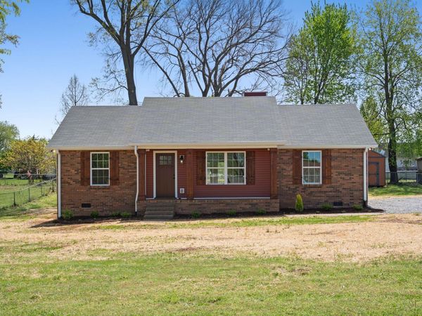 143 Kimberly St, Portland, TN 37148