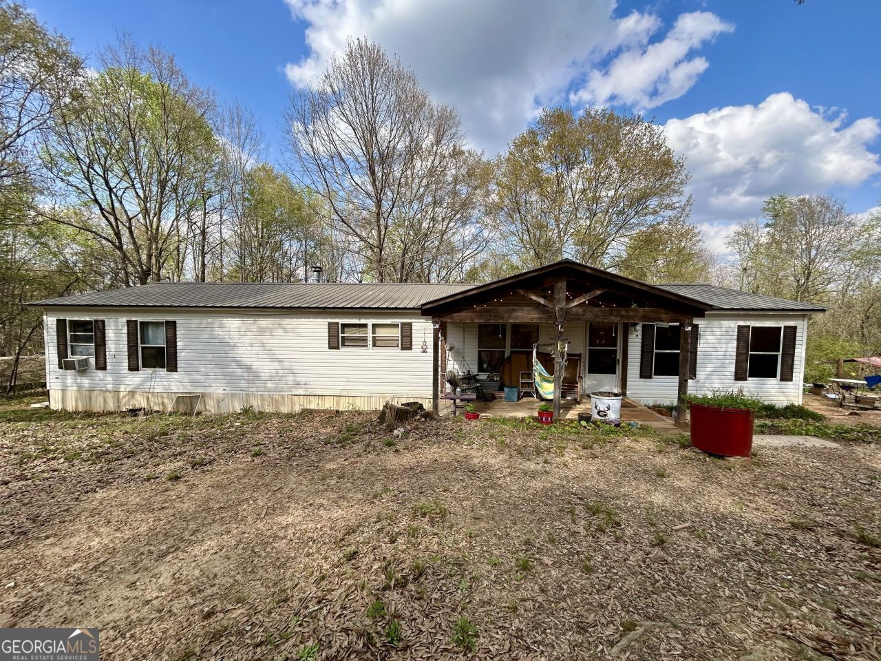 631 Jim Grizzle Road, Royston, GA 30662 Main Photo