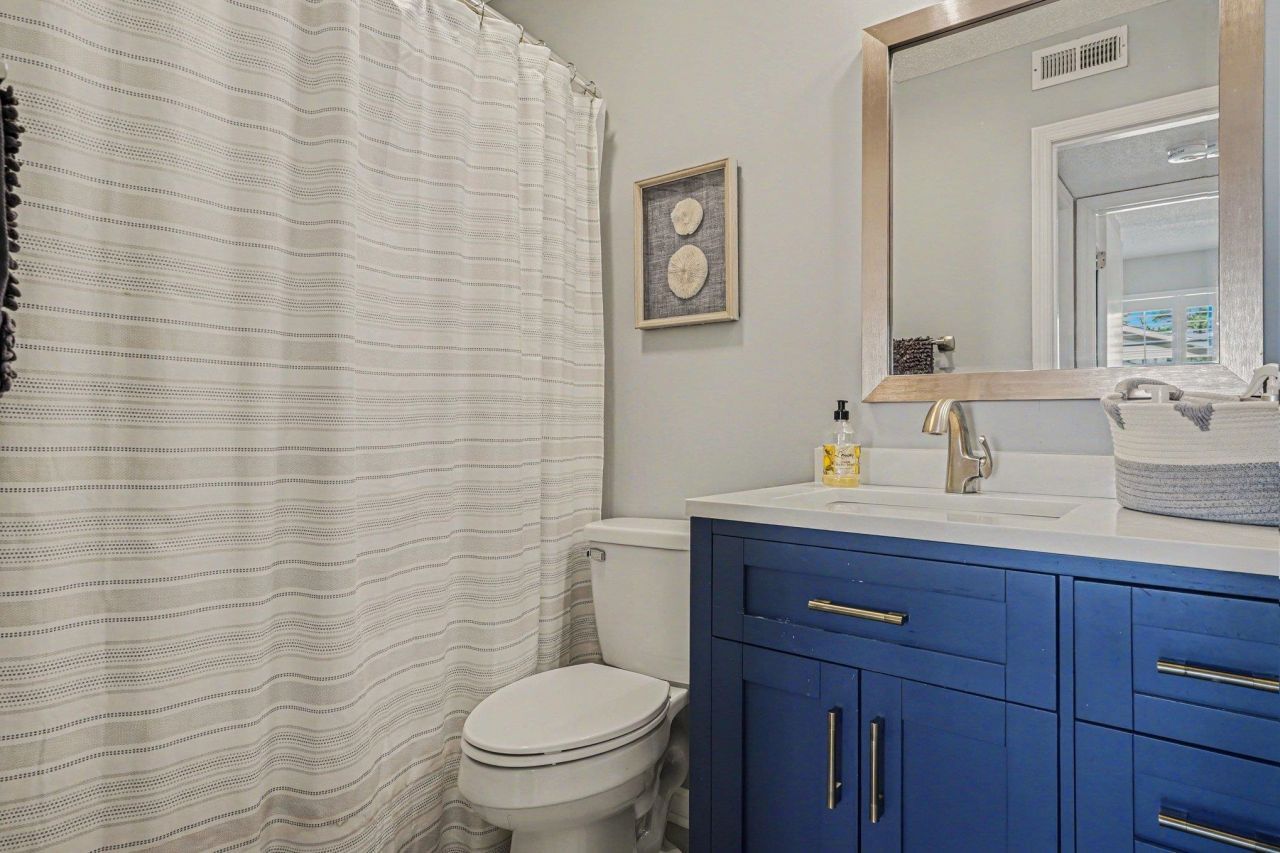 140-i Spanish Oak Ct.  Photo 22