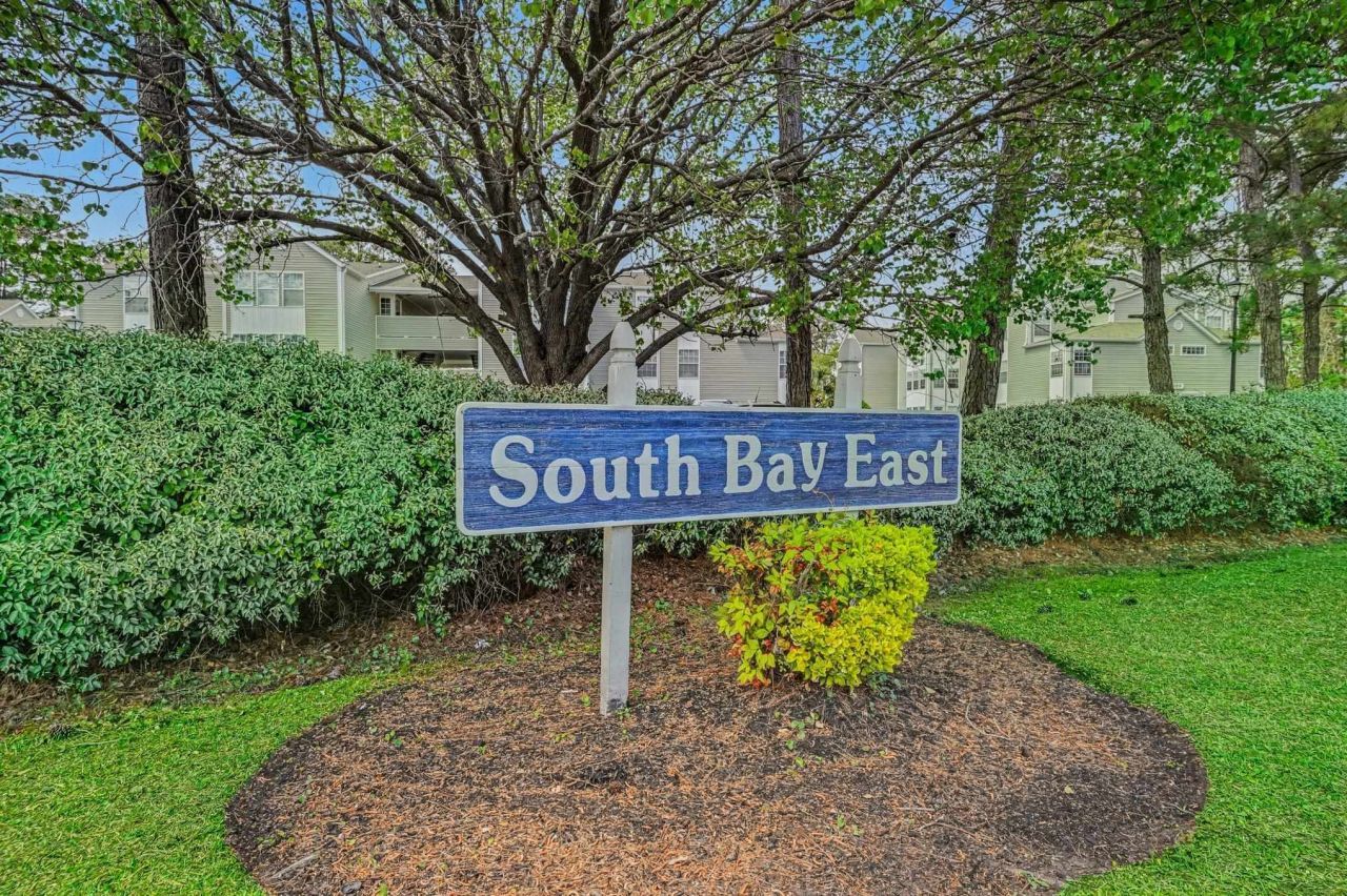 140-i Spanish Oak Ct.  Photo 29