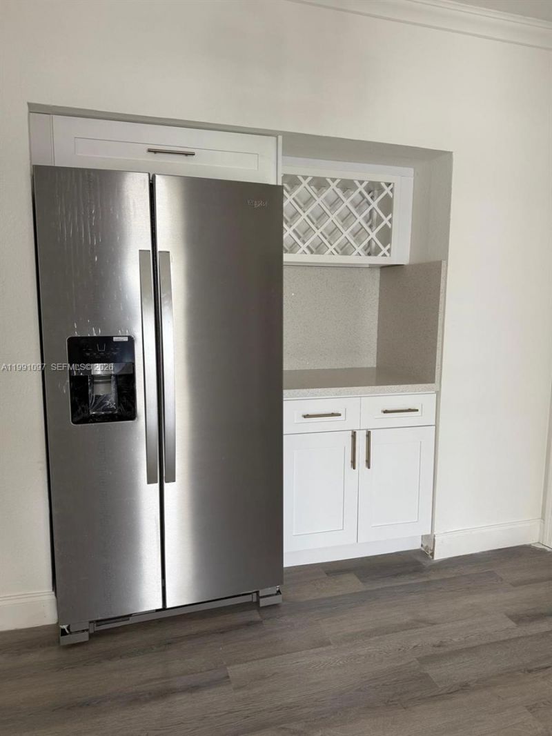 248 SW 18th Ct , Miami, FL 33135 Photo