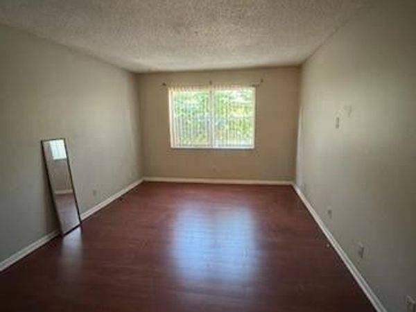 4384 NW 9th Avenue, Unit 20-2f, Pompano Beach, FL 33064