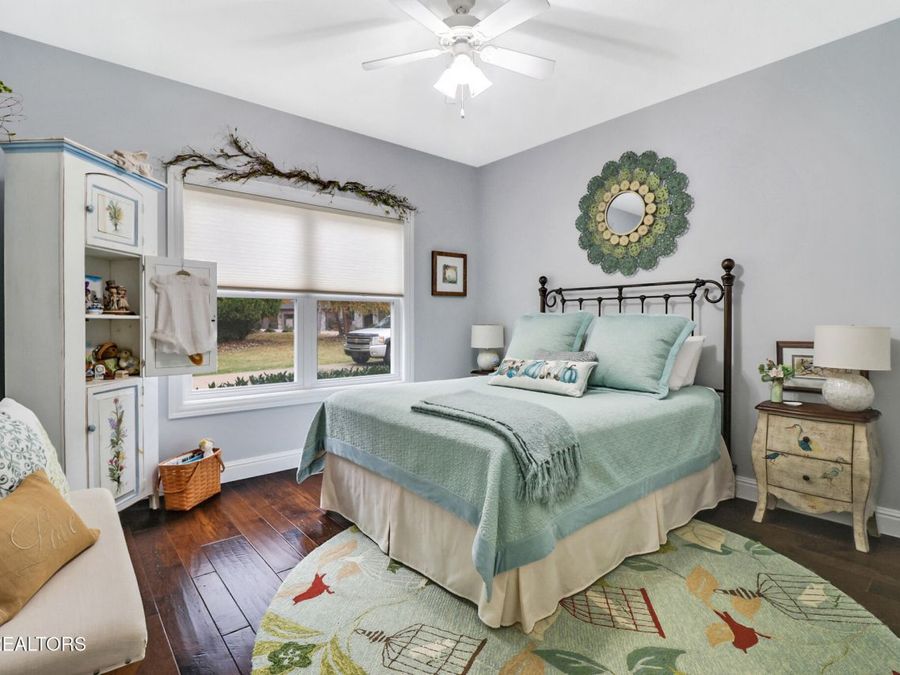 Property Image 32