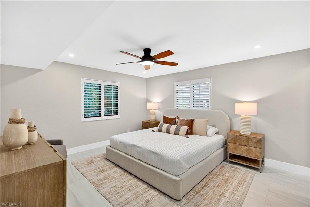 990 8th St S, Unit 1C, Naples, FL 34102 Photo