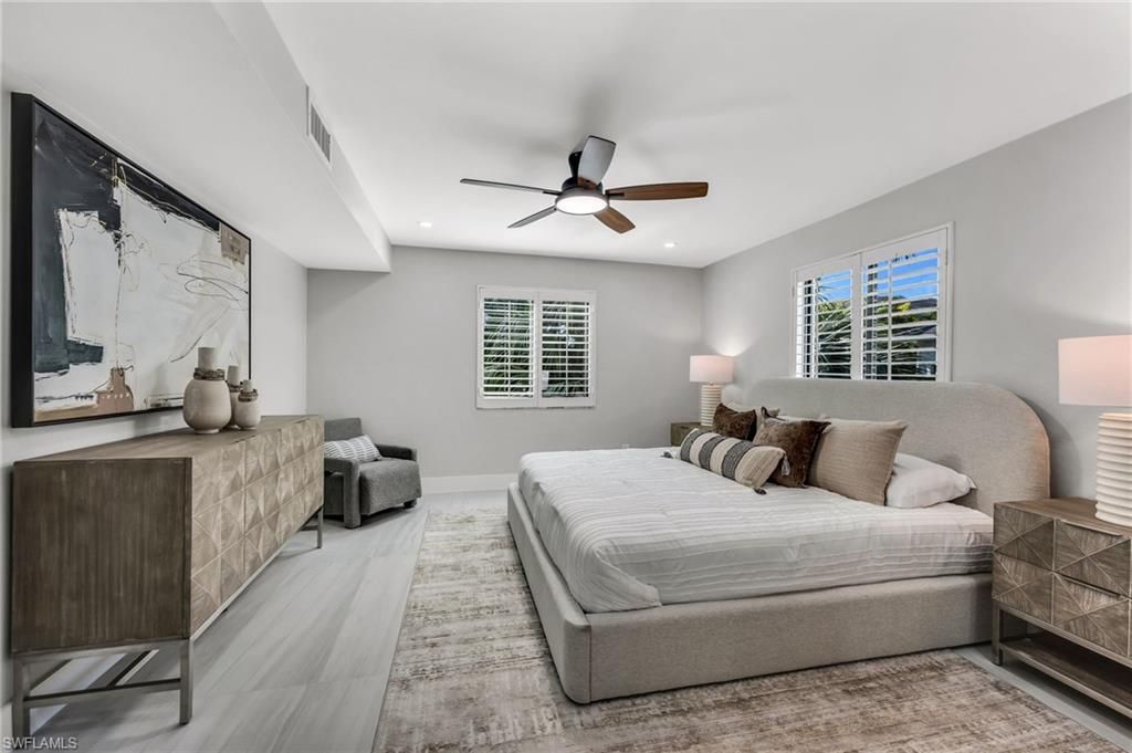 990 8th St S, Unit 1C, Naples, FL 34102 Photo