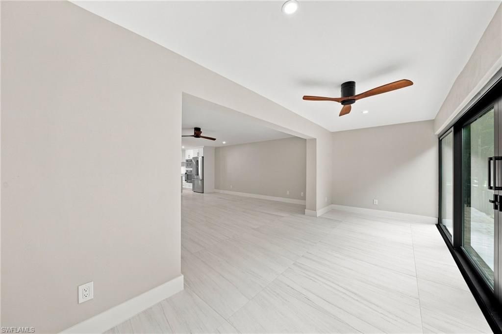 990 8th St S, Unit 1C, Naples, FL 34102 Photo
