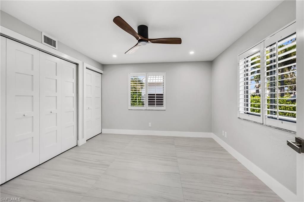 990 8th St S, Unit 1C, Naples, FL 34102 Photo