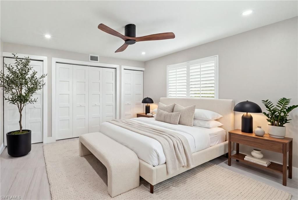 990 8th St S, Unit 1C, Naples, FL 34102 Photo