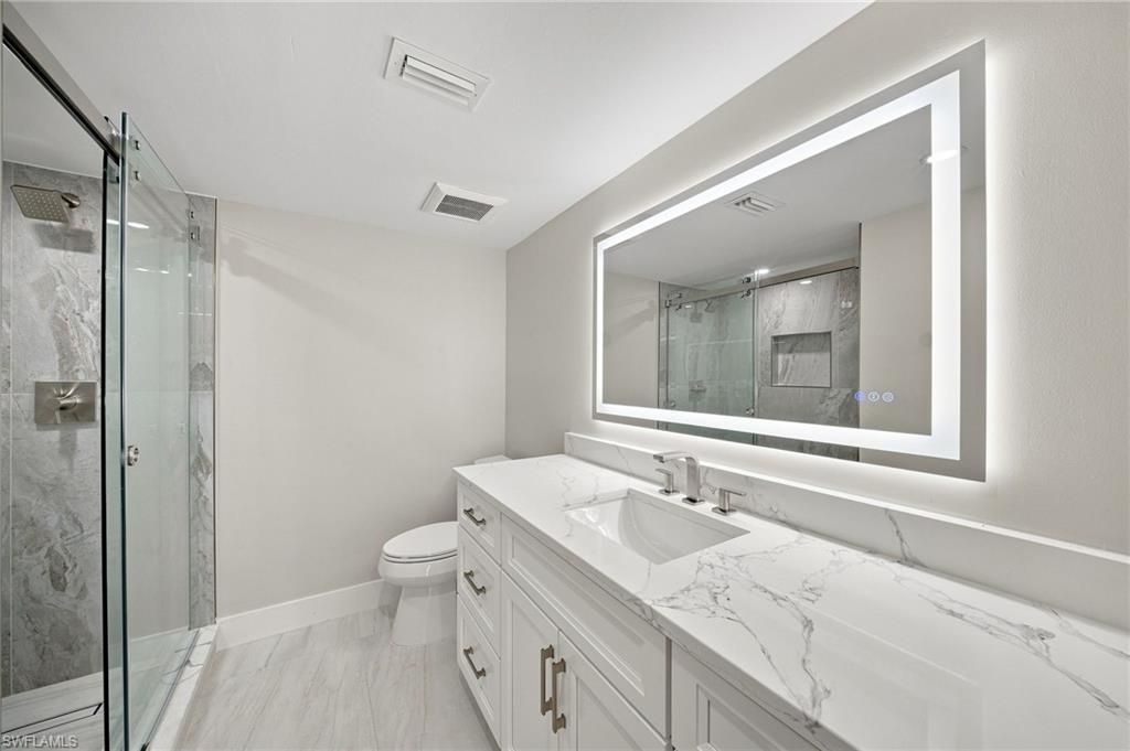 990 8th St S, Unit 1C, Naples, FL 34102 Photo