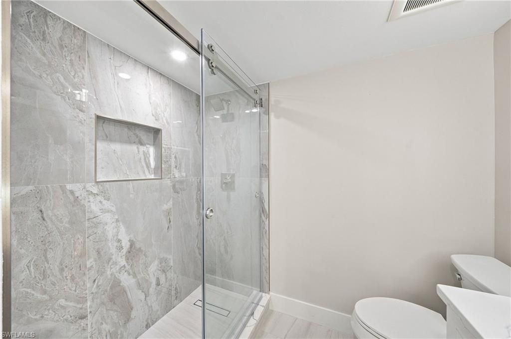 990 8th St S, Unit 1C, Naples, FL 34102 Photo
