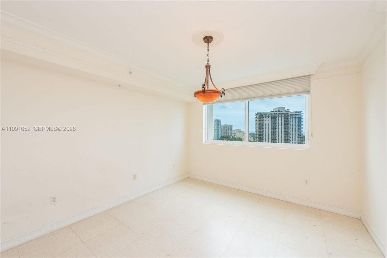 19400 Turnberry Way, Unit 1621, Aventura, FL 33180 Photo