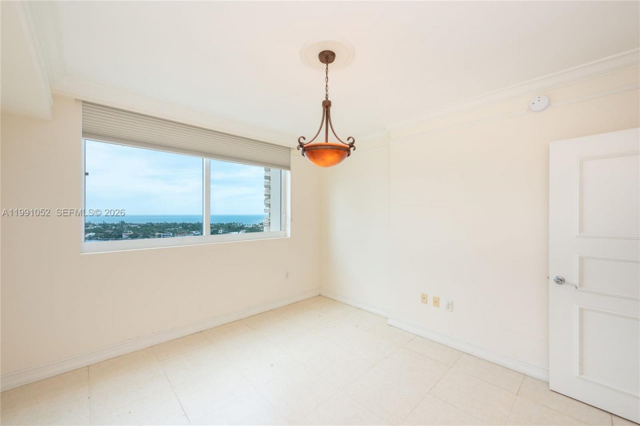 19400 Turnberry Way, Unit 1621, Aventura, FL 33180 Photo