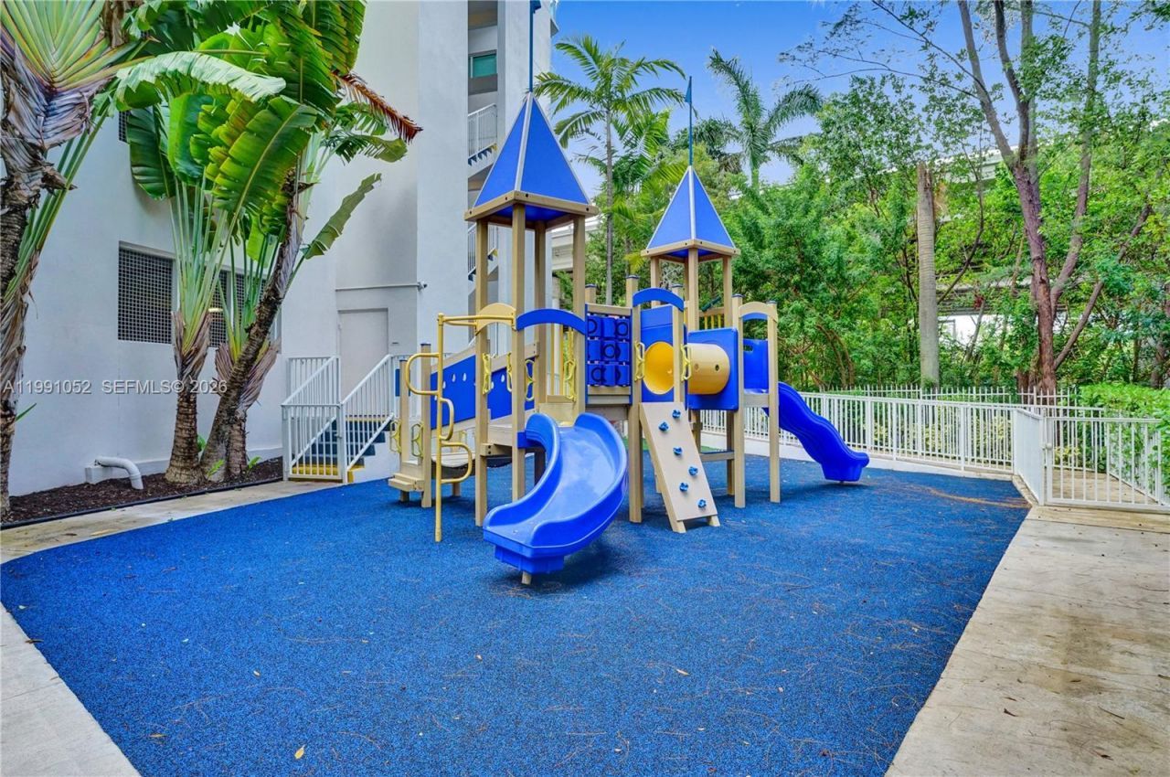19400 Turnberry Way, Unit 1621, Aventura, FL 33180 Photo