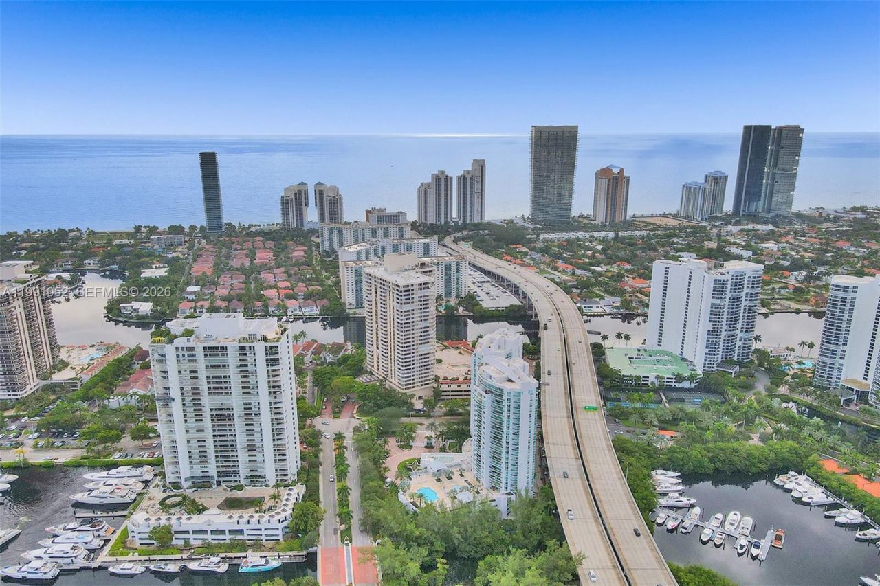19400 Turnberry Way, Unit 1621, Aventura, FL 33180 Photo