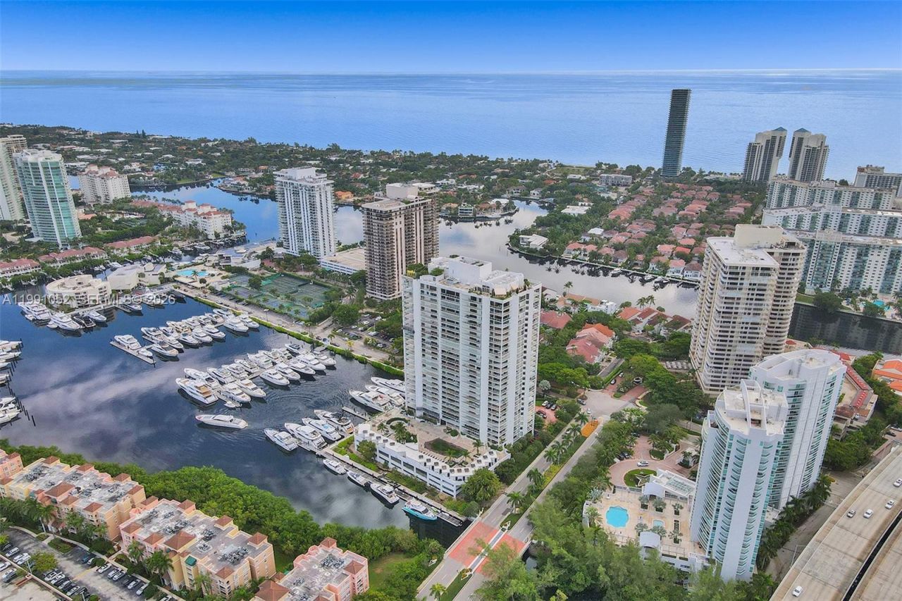 19400 Turnberry Way, Unit 1621, Aventura, FL 33180 Photo