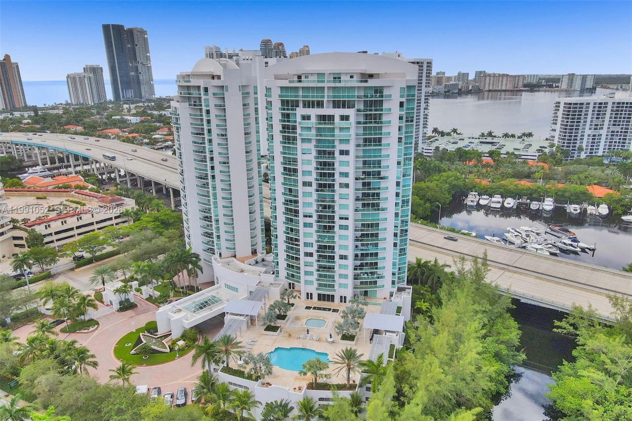 19400 Turnberry Way, Unit 1621, Aventura, FL 33180 Photo
