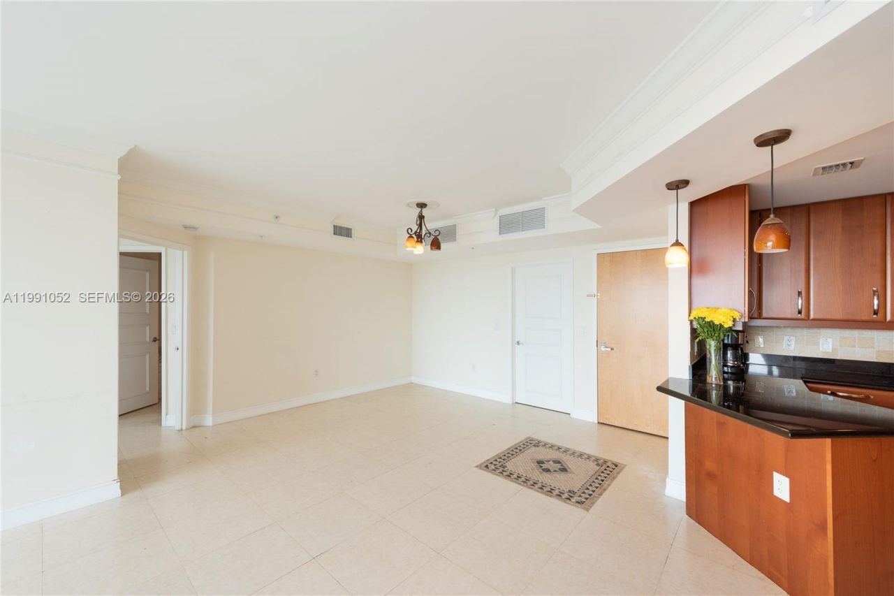 19400 Turnberry Way, Unit 1621, Aventura, FL 33180 Photo