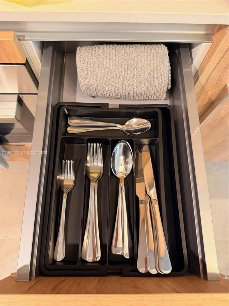 11 NE 6 Street, Unit 706, Miami, FL 33132 Photo