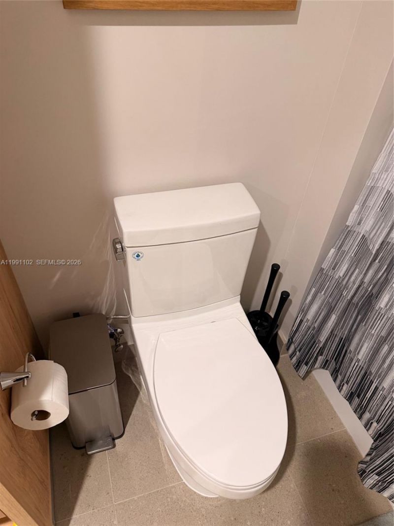 11 NE 6 Street, Unit 706, Miami, FL 33132 Photo