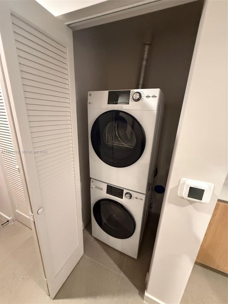 11 NE 6 Street, Unit 706, Miami, FL 33132 Photo