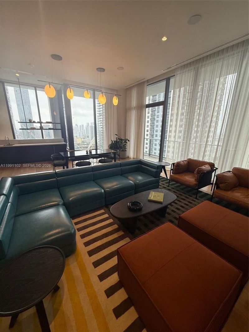 11 NE 6 Street, Unit 706, Miami, FL 33132 Photo