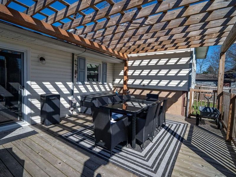 3705 Bader Court, Westerville, OH 43081 Photo 2