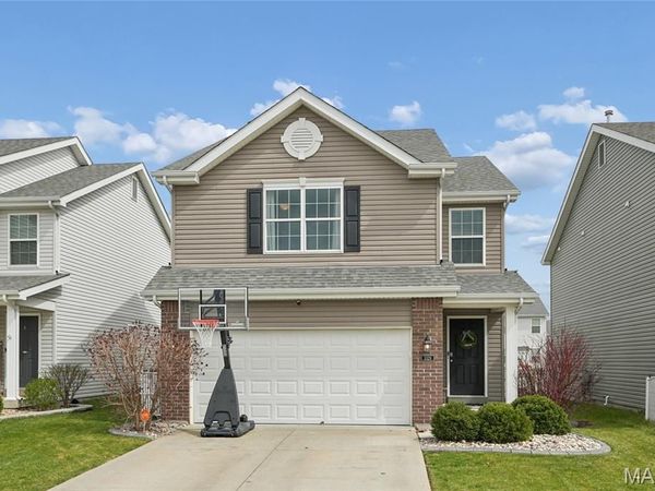 3329 Charlestowne Crossing Drive, St Charles, MO 63301