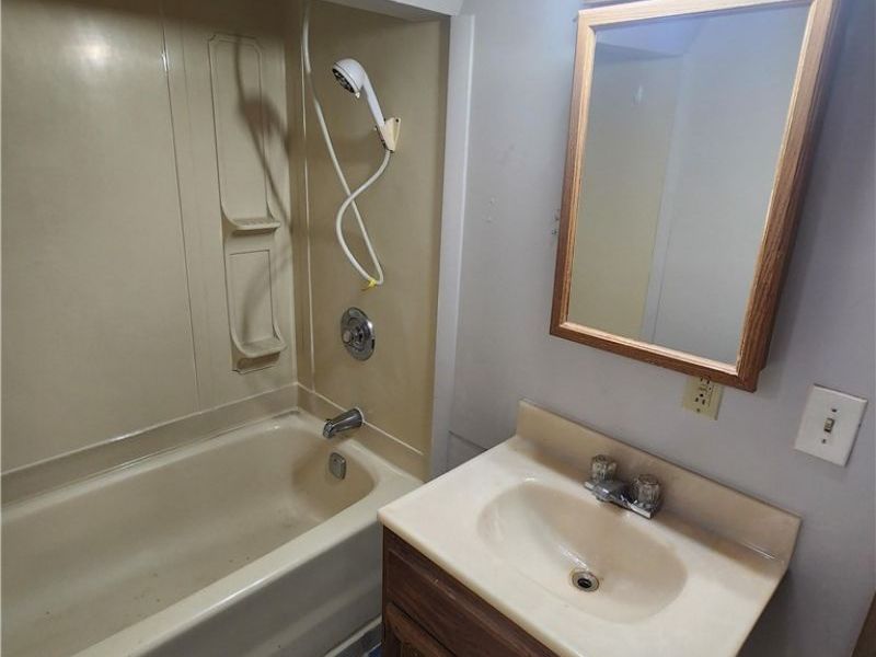 773 Kenilworth Avenue SE, Warren, OH 44484 Photo 24