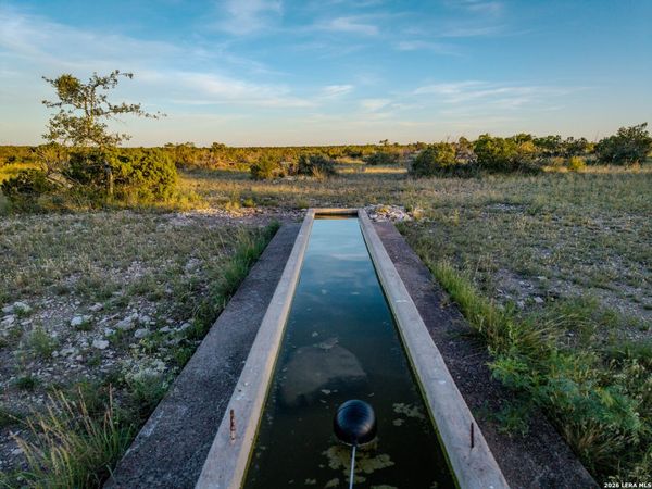 100 W Milkweed Court, Ozona, TX 76943