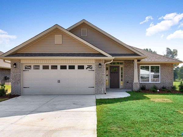 15533 Wildflower Bend, Athens, AL 35611