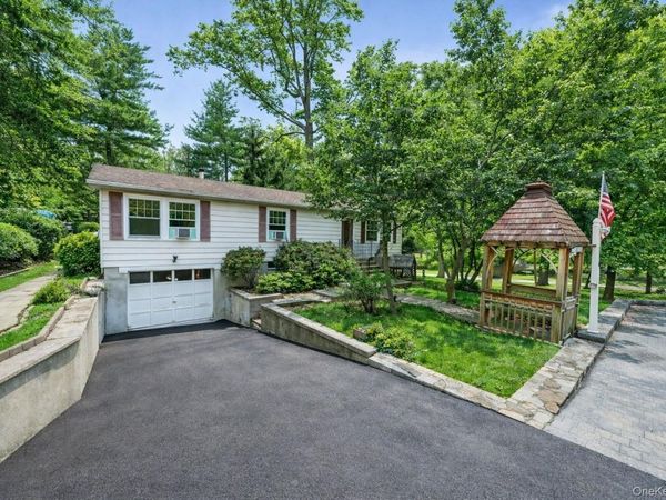 114 Laurel Hill Road , Croton-on-Hudson, NY 10520