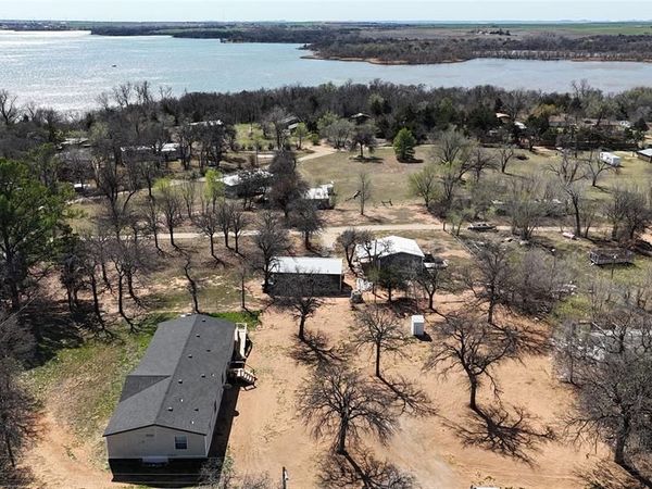 425 Norma Road, Hydro, OK 73048